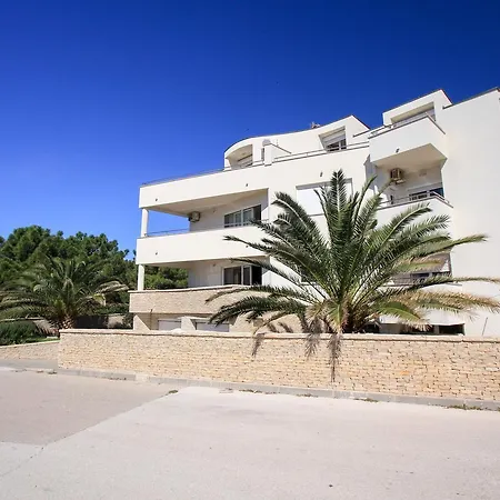 Appartement Franko Povljana