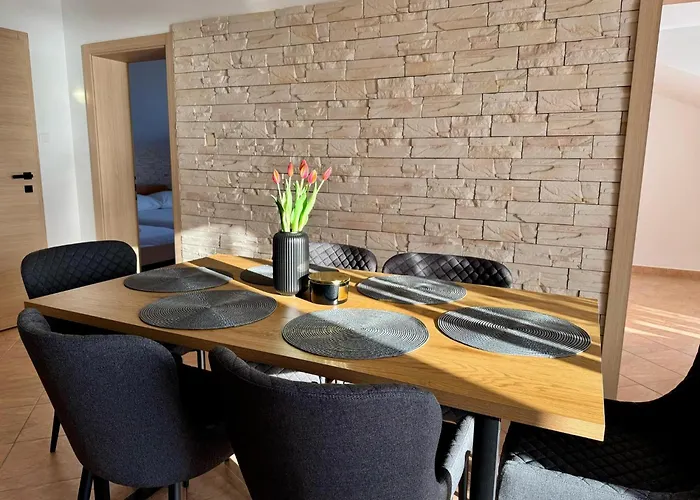 Franko Apartamento Povljana