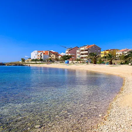 Franko Apartman Povljana